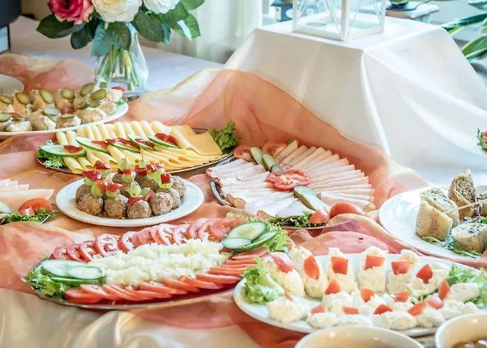 Dworek Mechelinki 3*